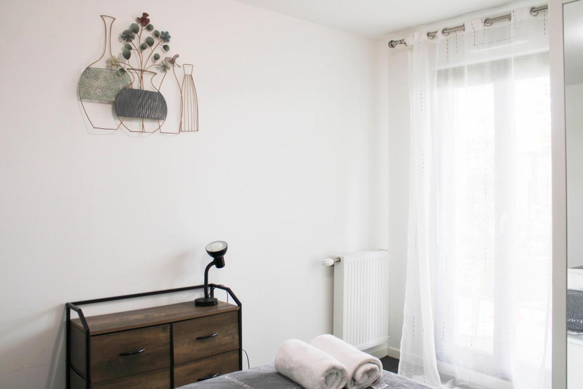 Apartamento Charming T2 Near The Basilica Of Saint-Denis Exterior foto